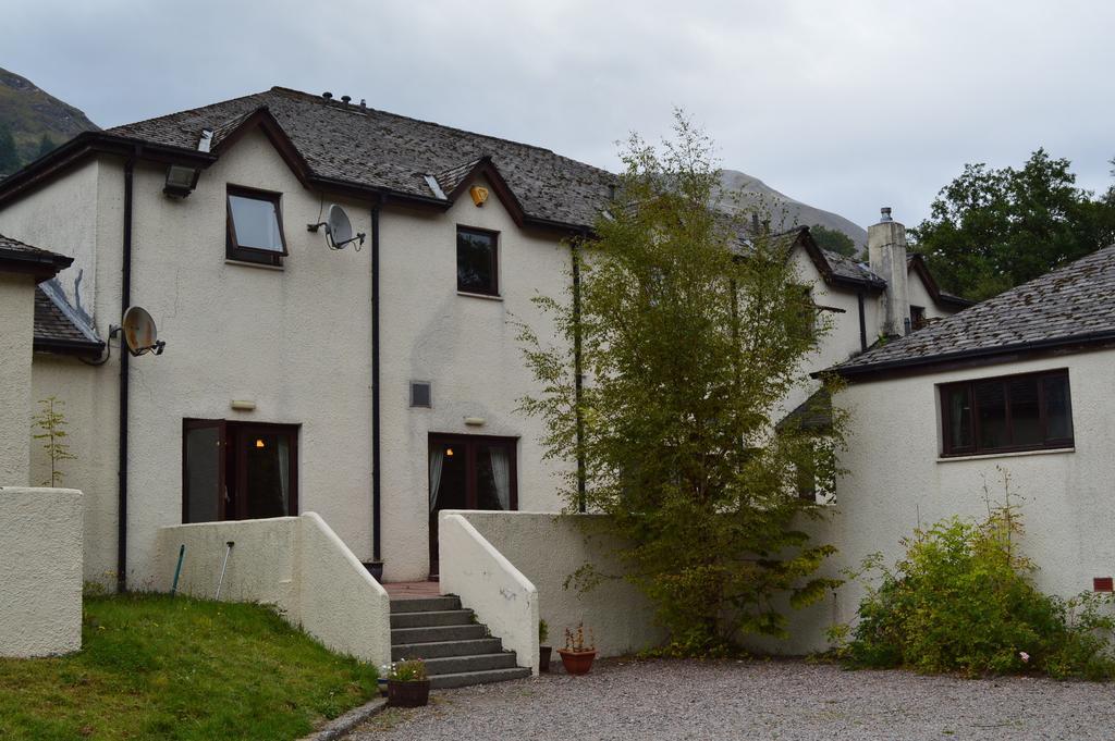 Macdonald Hotel & Cabins Kinlochleven Exterior photo