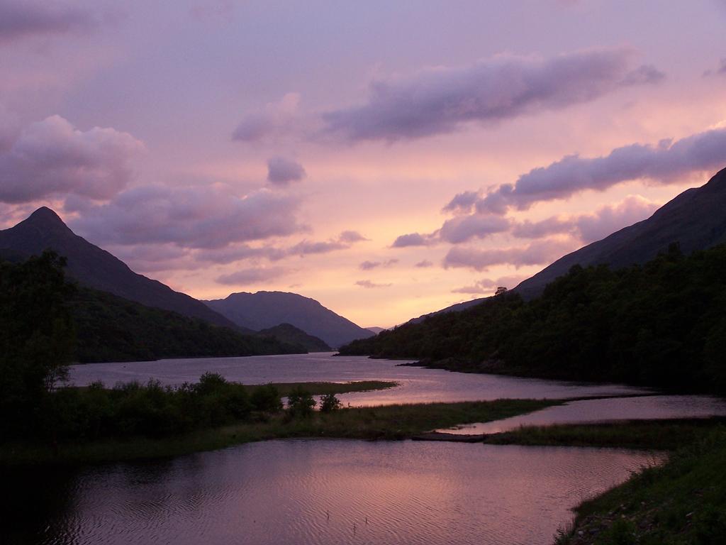 Macdonald Hotel & Cabins Kinlochleven Exterior photo